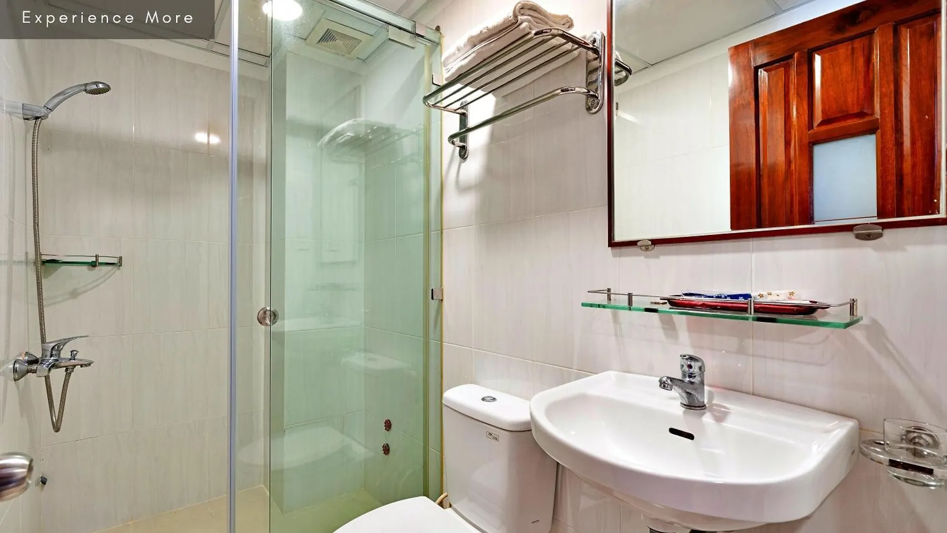 Hoang Hoang Hotel Ho Chi Minh City 2*,